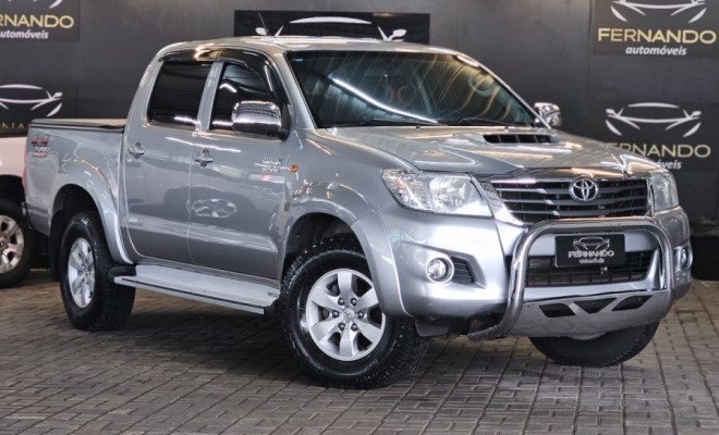 Toyota Hilux CD SR D4-D 4x4 3.0 TDI Dies Aut. 2015 Diesel-6
