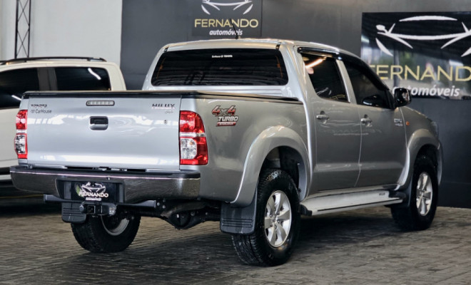 Toyota Hilux CD SR D4-D 4x4 3.0 TDI Dies Aut. 2015 Diesel-0