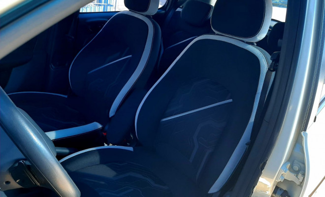 Fiat UNO SPORTING Dualogic 1.4 EVO Flex 8V 4p 2015 Flex-6