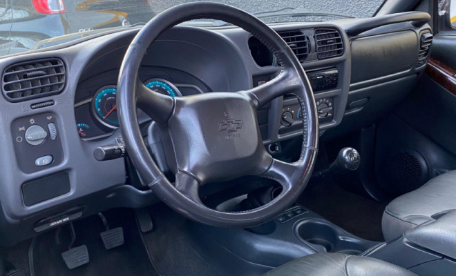 GM - Chevrolet S10 P-Up Executive 2.4 MPFI F.Power CD 2010 Flex-4