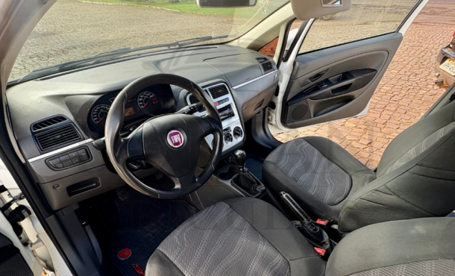 Fiat Punto ATTRACTIVE ITALIA 1.4 F.Flex 8V 5p 2012 Flex-8