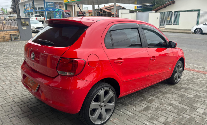 VW - VolksWagen Gol (novo) 1.0 Mi Total Flex 8V 4p 2013 Flex-2