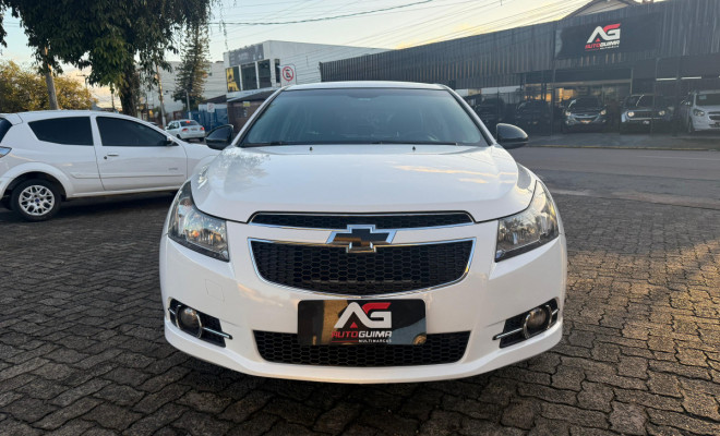 GM - Chevrolet CRUZE HB Sport LT 1.8 16V FlexP. 5p Mec 2013 Flex-0