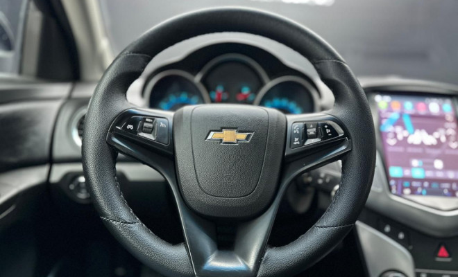 GM - Chevrolet CRUZE HB Sport LT 1.8 16V FlexP. 5p Mec 2013 Flex-9