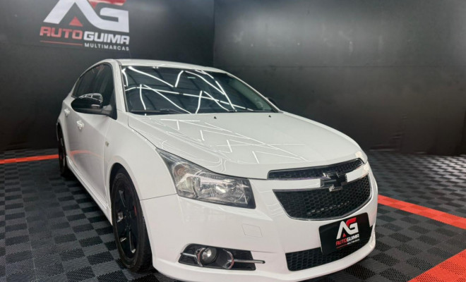 GM - Chevrolet CRUZE HB Sport LT 1.8 16V FlexP. 5p Mec 2013 Flex