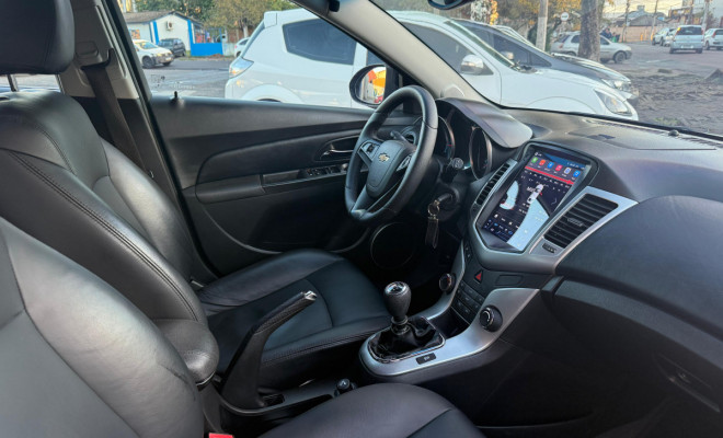 GM - Chevrolet CRUZE HB Sport LT 1.8 16V FlexP. 5p Mec 2013 Flex-14