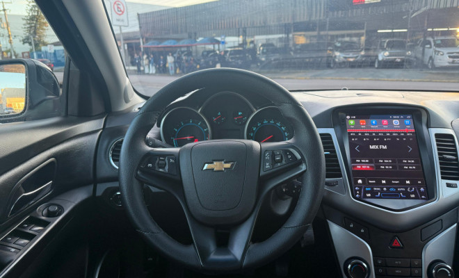 GM - Chevrolet CRUZE HB Sport LT 1.8 16V FlexP. 5p Mec 2013 Flex-8