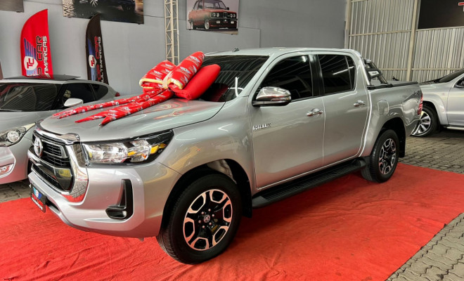 Toyota Hilux CD SRV 4x4 2.8 TDI Diesel Aut. 2022 Diesel-1