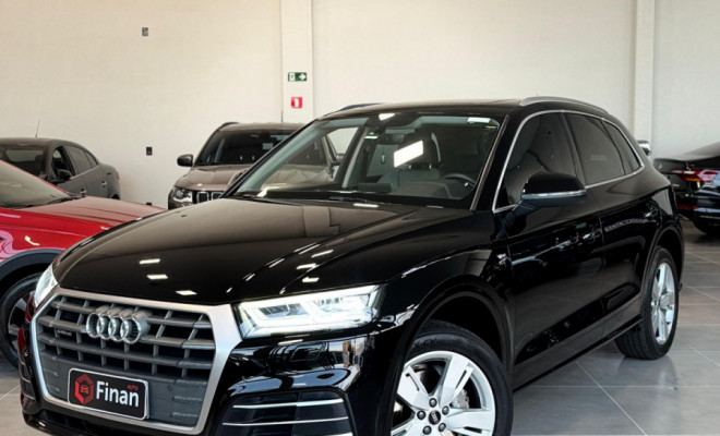 Audi Q5 S-Line 2.0 TFSI Quattro S-tronic 2020 Gasolina
