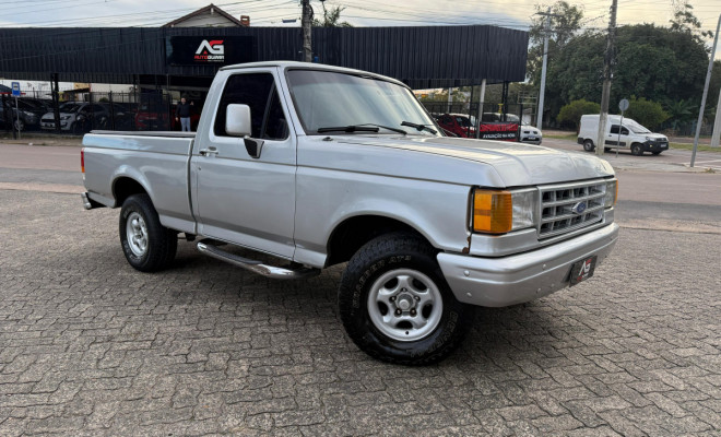 Ford F-1000 Super Diesel / Super Diesel Turbo 1995 Diesel
