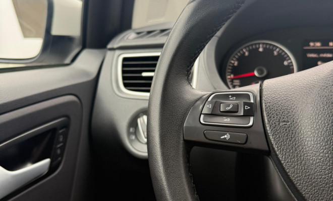 VW - VolksWagen Fox 1.6 Mi I MOTION Total Flex 8V 5p 2014 Flex-11