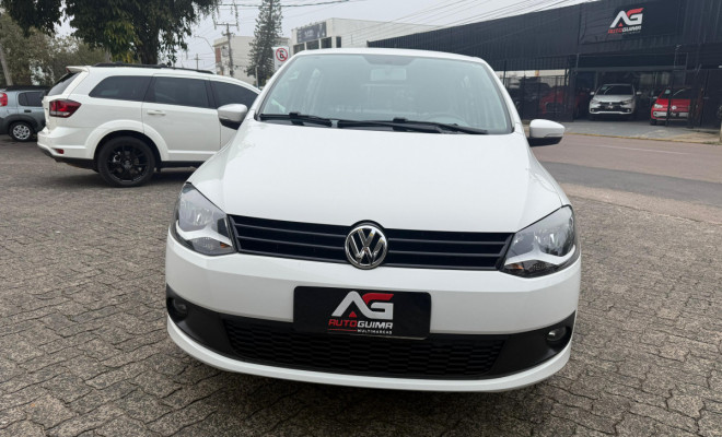 VW - VolksWagen Fox 1.6 Mi I MOTION Total Flex 8V 5p 2014 Flex-0