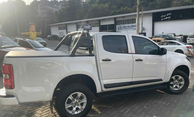 GM - Chevrolet S10 Pick-Up Advantage 2.5 Flex 4x2 CD 2017 Flex-1