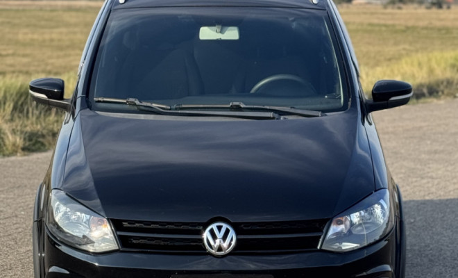 VW - CROSSFOX 1.6 Mi 2013 ( Abaixo da Fipe)-0