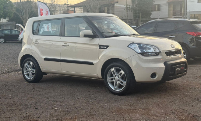 Kia Motors SOUL 1.6/ 1.6 16V FLEX Mec. 2011 Flex-0