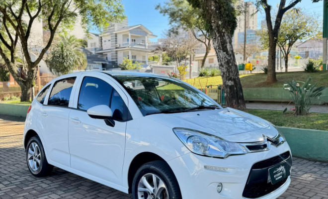 Citroën C3 Attraction Pure Tech 1.2 Flex 12V Mec 2017 Flex