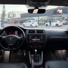 VW - VolksWagen JETTA Comfortline 1.4 TSI 16V 4p Aut. 2017 Flex-12