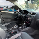 VW - VolksWagen JETTA Comfortline 1.4 TSI 16V 4p Aut. 2017 Flex-15