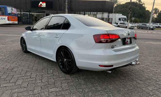 VW - VolksWagen JETTA Comfortline 1.4 TSI 16V 4p Aut. 2017 Flex-3