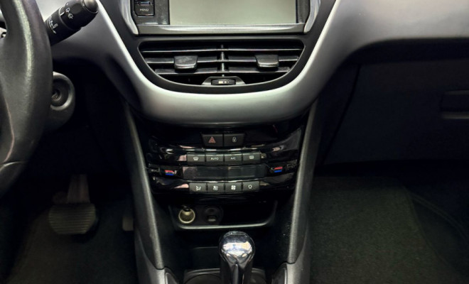 Peugeot 208 Griffe 1.6 Flex 16V 5p Aut. 2015 Flex-6