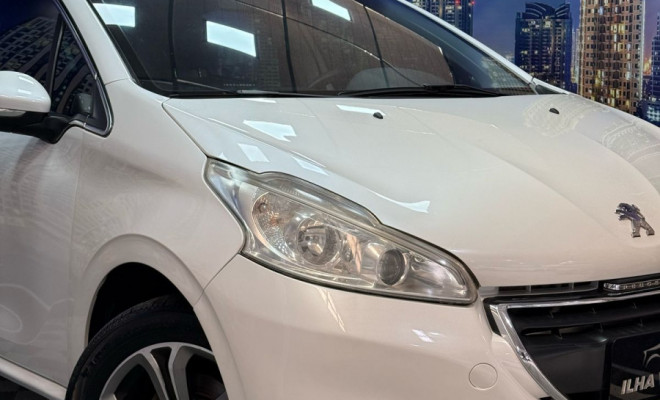 Peugeot 208 Griffe 1.6 Flex 16V 5p Aut. 2015 Flex-2