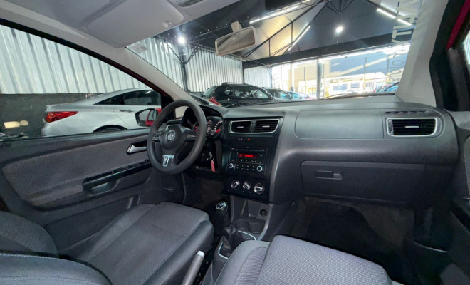 VW - VolksWagen Fox 1.6 Mi Total Flex 8V 5p 2012 Flex-8