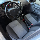 Ford Fiesta Sedan SE 1.6 16V Flex 4p 2013 Flex-4