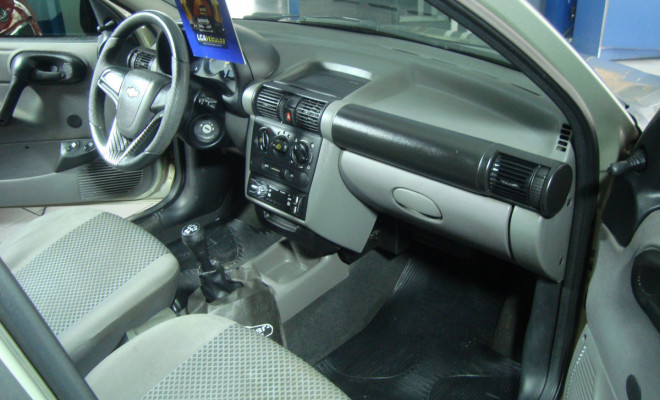 GM - Chevrolet Classic Life/LS 1.0 VHC FlexP. 4p 2010 Flex-8