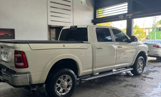 RAM 3500 LARAMIE 6.7 TB CD 4x4 Diesel 2022 Diesel-2