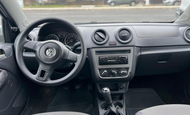 VW - VolksWagen VOYAGE 1.6/1.6 City  Mi Total Flex 8V 4p 2014 Flex-8