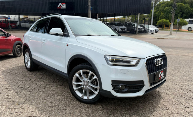 Audi Q3 2.0 TFSI Quat. 170/180cv S-tronic 5p 2015 Gasolina