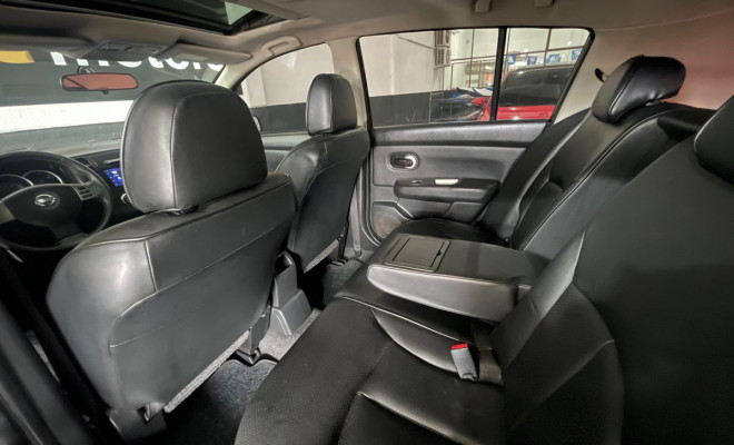 Nissan TIIDA SL 1.8/1.8 Flex 16V Aut. 2013 Flex-8