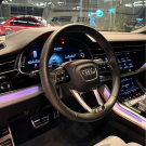 Audi Q8 Perf.Black 3.0 TFSI Quat. S-tr.(Híb.) 2023 Gasolina-6