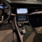 Audi Q8 Perf.Black 3.0 TFSI Quat. S-tr.(Híb.) 2023 Gasolina-8