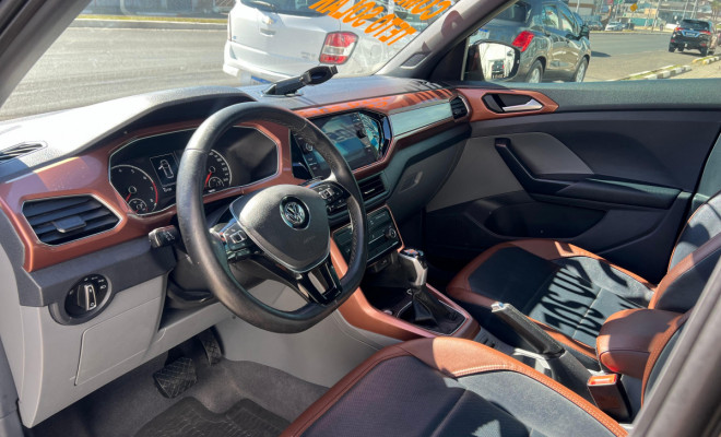 VW - VolksWagen T-Cross Comfortline 1.0 TSI Flex 5p Aut. 2020 Flex-6