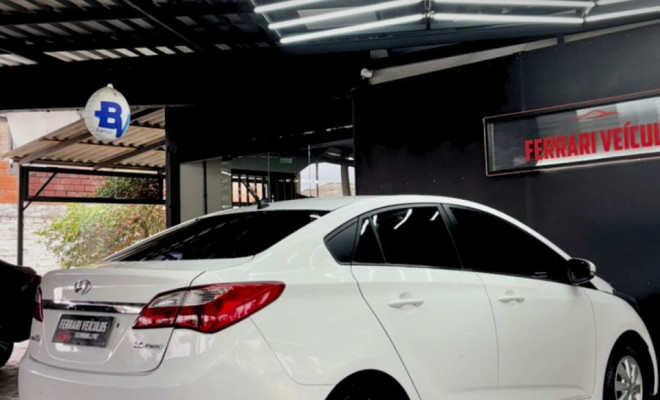 Hyundai HB20 C./C.Plus/C.Style 1.6 Flex 16V Mec. 2014 Flex-5