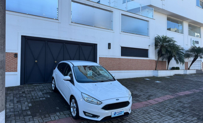 Ford Focus 2.0 16V/SE/SE Plus Flex 5p Aut. 2016 Flex-0