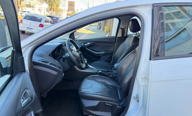 Ford Focus 2.0 16V/SE/SE Plus Flex 5p Aut. 2016 Flex-6