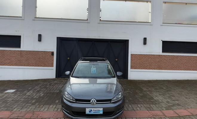 VW - VolksWagen Golf Highline 1.4 TSI Total Flex Aut. 2017 Flex