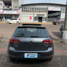 VW - VolksWagen Golf Highline 1.4 TSI Total Flex Aut. 2017 Flex-4