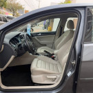 VW - VolksWagen Golf Highline 1.4 TSI Total Flex Aut. 2017 Flex-6