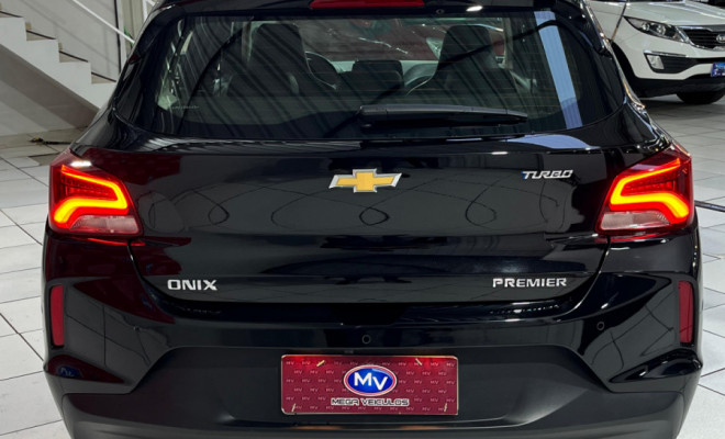 GM - Chevrolet ONIX HATCH PREM. 1.0 12V TB Flex 5p Aut. 2023 Flex-3