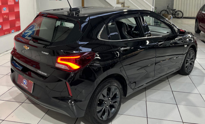 GM - Chevrolet ONIX HATCH PREM. 1.0 12V TB Flex 5p Aut. 2023 Flex-4