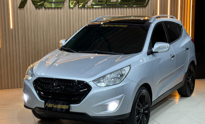 Hyundai ix35 2.0 16V 170cv 2WD/4WD Aut. 2012 Gasolina-3