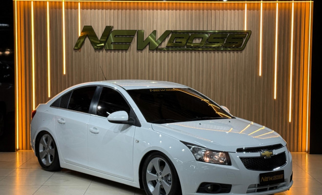 GM - Chevrolet CRUZE LT 1.8 16V FlexPower 4p Aut. 2013 Flex