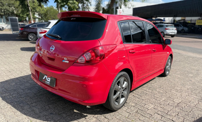 Nissan TIIDA SL 1.8/1.8 Flex 16V Aut. 2012 Flex-4