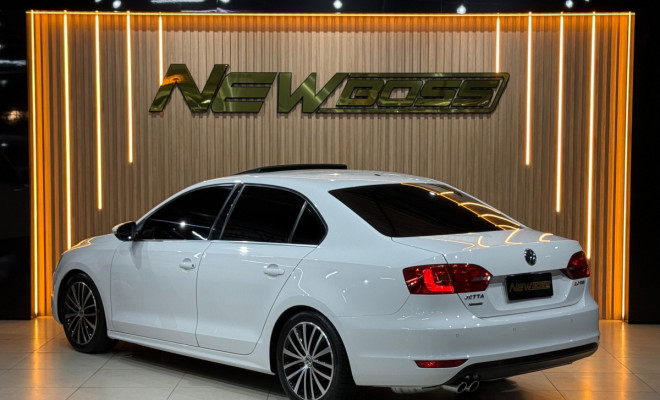 VW - VolksWagen JETTA Highline 2.0 TSI 16V 4p Tiptronic 2013 Gasolina-2