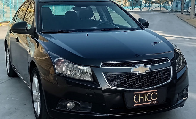 GM - Chevrolet CRUZE LT 1.8 16V FlexPower 4p Mec. 2014 Flex-4