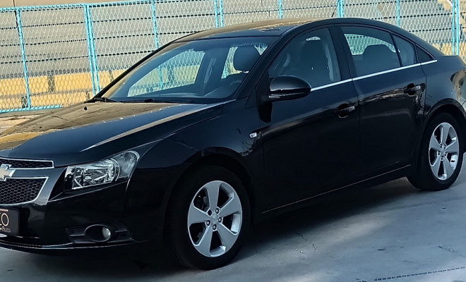 GM - Chevrolet CRUZE LT 1.8 16V FlexPower 4p Mec. 2014 Flex-0