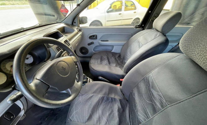 Renault Clio Hi-Flex 1.0 16V 3p 2011 Flex-3